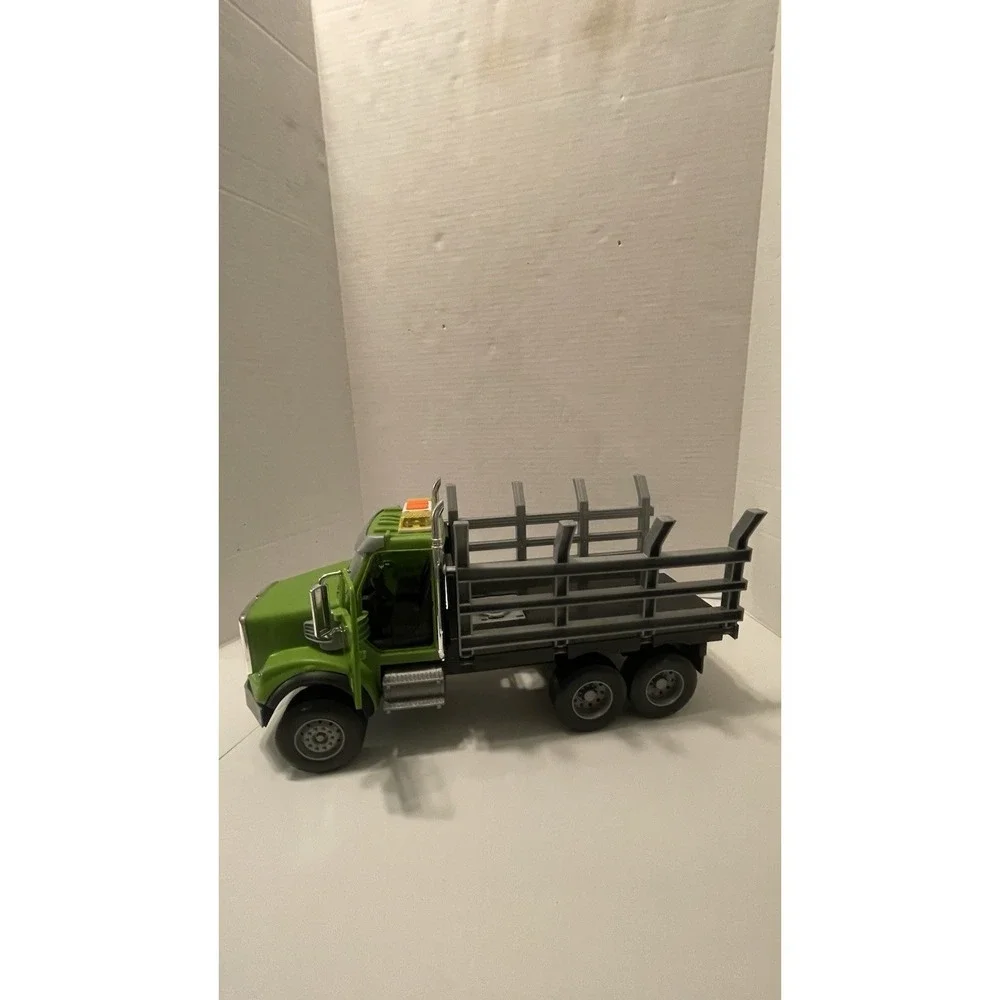 LIME GREEN & BLACK Freightliner  122SD  DBL-AXLE ROGUE Log TRUCK Mr Logging Serv